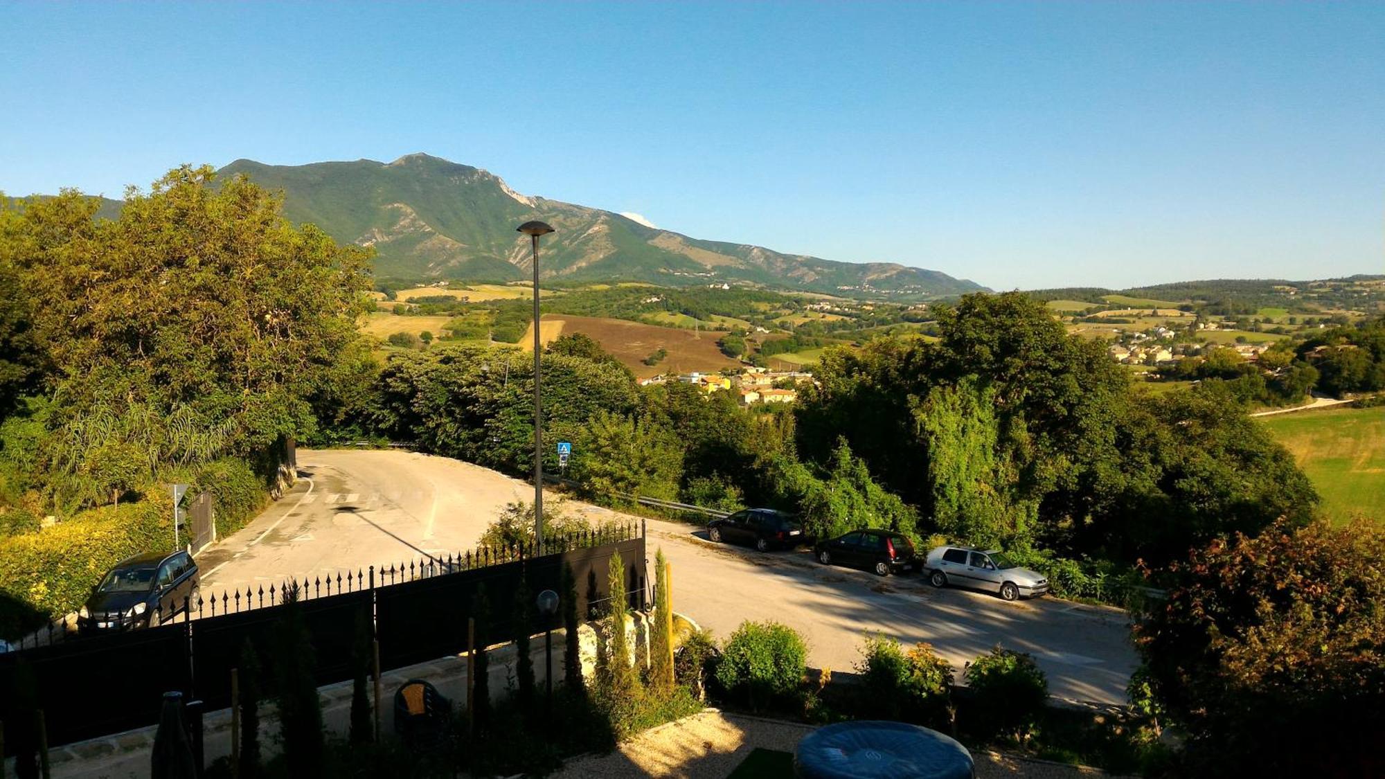 Degli Alessandri House Sassoferrato Екстер'єр фото