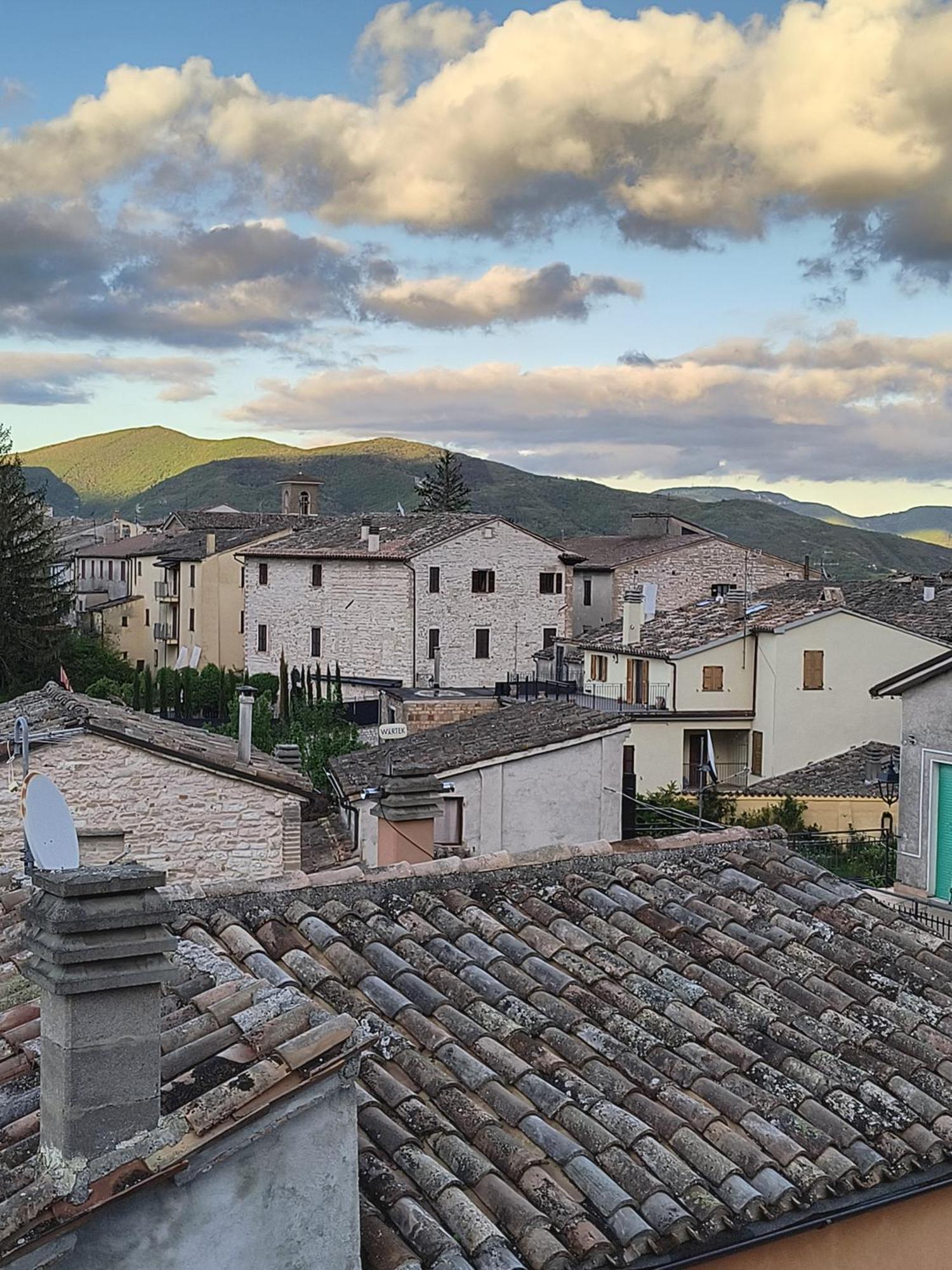 Degli Alessandri House Sassoferrato Екстер'єр фото